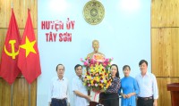 Bí thư Huyện ủy chúc mừng ngày truyền thống công tác Tuyên giáo